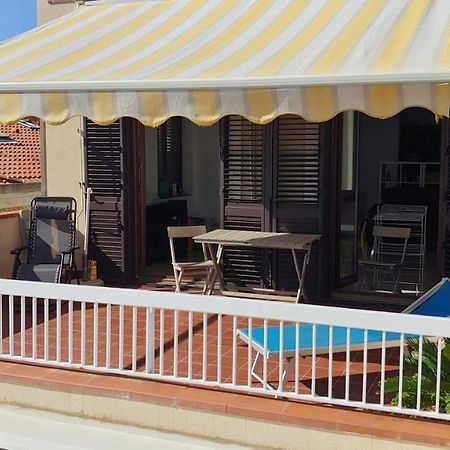 Casa Ciclopi Apartment Ачитреца Екстериор снимка