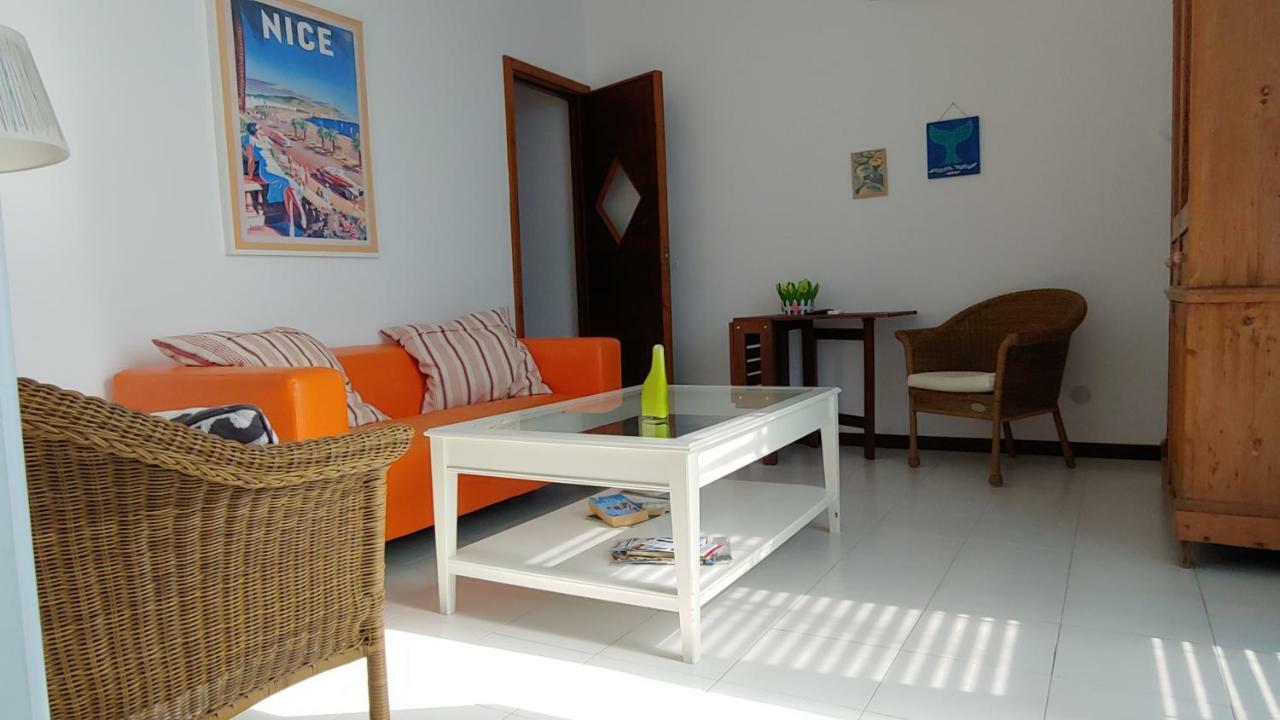 Casa Ciclopi Apartment Ачитреца Екстериор снимка