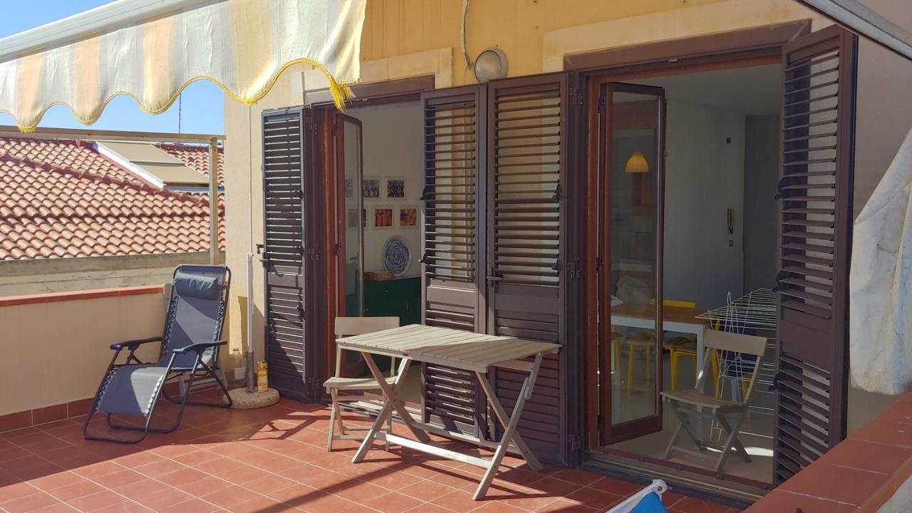 Casa Ciclopi Apartment Ачитреца Екстериор снимка