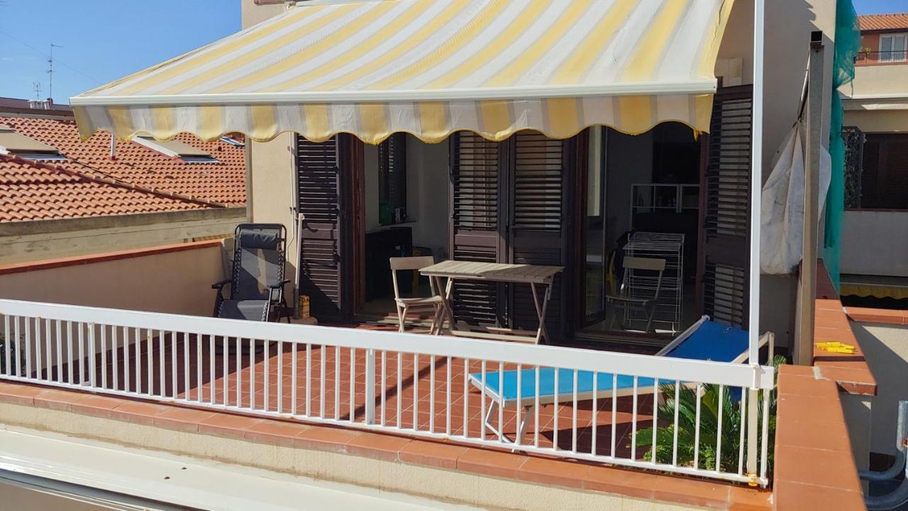 Casa Ciclopi Apartment Ачитреца Екстериор снимка